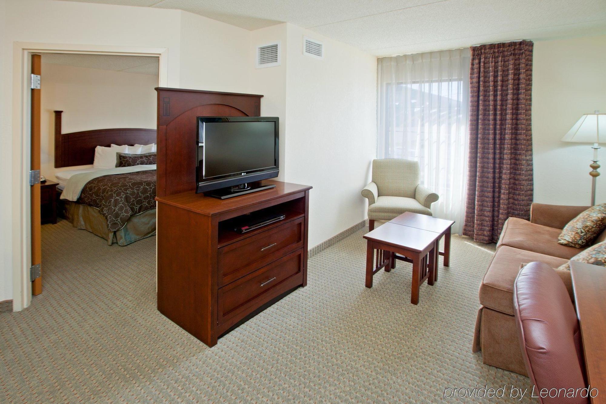 Staybridge Suites Indianapolis Downtown-Convention Center By Ihg Bilik gambar